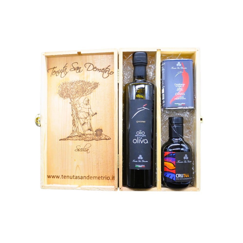 Box Chore/Chili/Cru - Bundle of Sicilian Oils - Tenuta San Demetrio